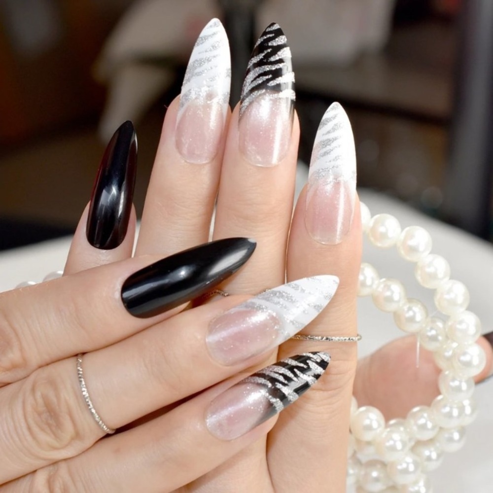 Artificial nails